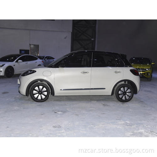 Competitive Price Good Quality Wuling Bingo 2023 model 333km Lingxi interconnection model mini car pure electric ev